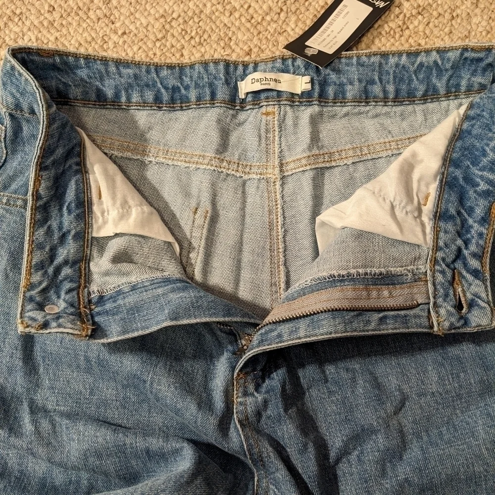 Daphnea Paris, Bottoms up high waisted jeans size L - Picture 5 of 9